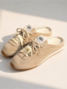 Alo Beige Suede Sneaker Mules | Women’s 10 | Quiet Luxury Gymcore Shoes